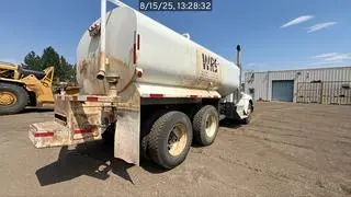 USED 2014 Kenworth T370