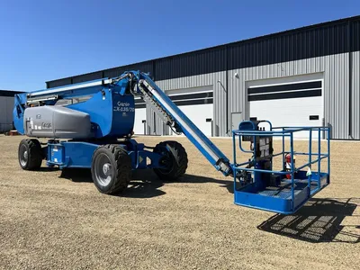 Used 2014 GENIE ZX-135/70 ARTICULATING BOOM LIFT Articulating Boom Lifts Alberta CA | Adcock Equipment #1418152