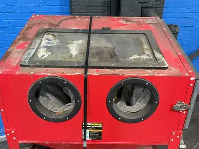Used CENTRAL PNEUMATIC 68893 Blast Room (Manual Booth) Ohio US | HGR 24 #1437845