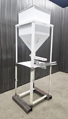 🔴 Heading to Auction May 27 - Used Vibratory Feeder, With Magnet