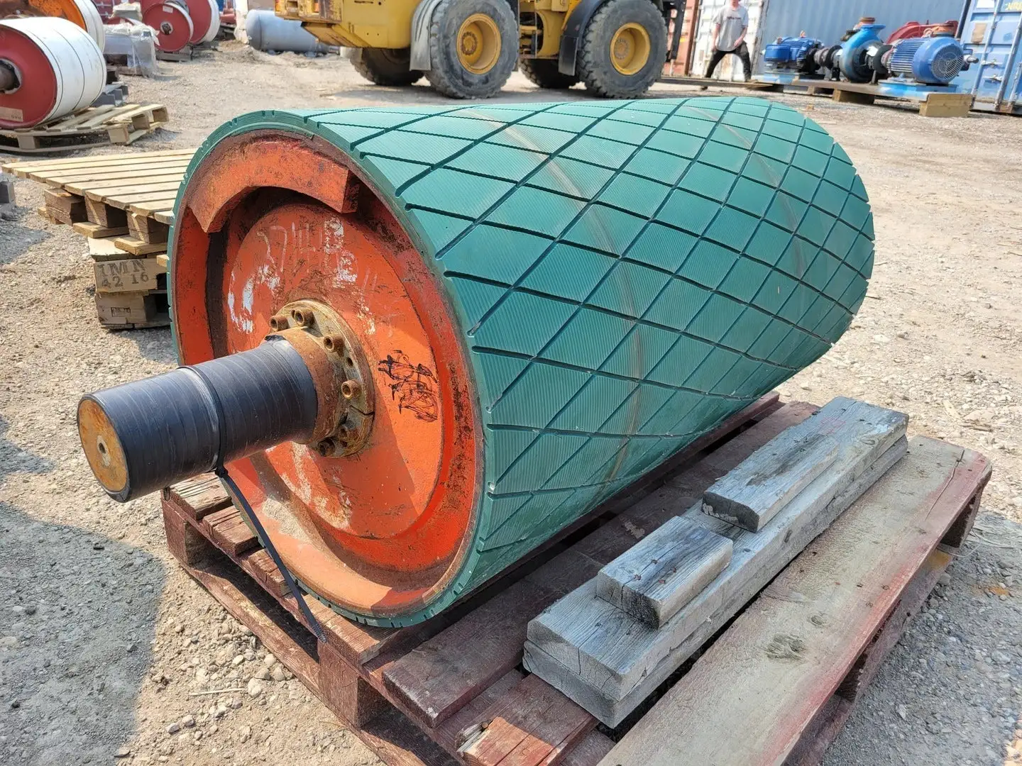 Head Roll 115 mm Shaft 44 in. Face 25 in. OD