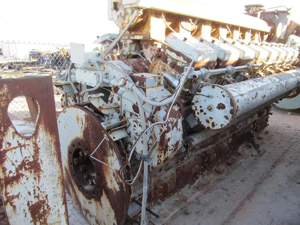 USED WHITE SUPERIOR 16SGTA