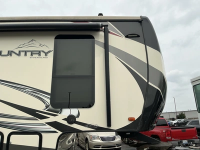 Used 2019 HEARTLAND BIG COUNTRY 3806RKD Campers, Caravans, Motorhomes Michigan US | Miedema Asset Management Group #1334395