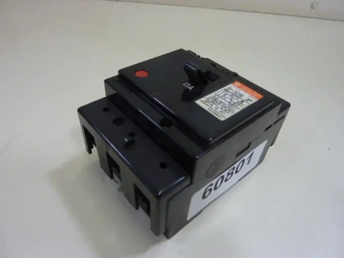Used HITACHI S-30S-3P-15A Circuit Breakers Michigan US | Ideal Machinery #705807