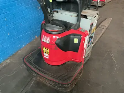 Used RAYMOND 8410 Pallet Jacks Ohio US | HGR 24 #1404934