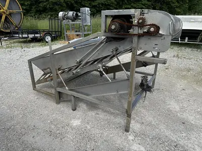 USED MAGNUSON ENGINEERING SHUFFLO FEEDER AND SLICER 54" WIDE