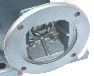 NEW SEW EURODRIVE R77AM56 GEAR REDUCER RATIO: 145.67