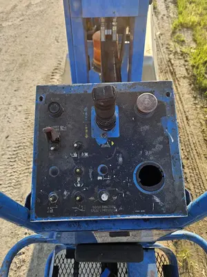 USED 1997 GENIE Z20/8N