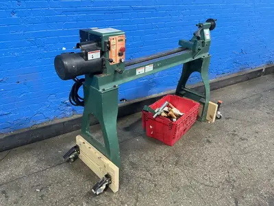 Used GRIZZLY G0632 Woodworking Lathes Ohio US | HGR 24 #1343919