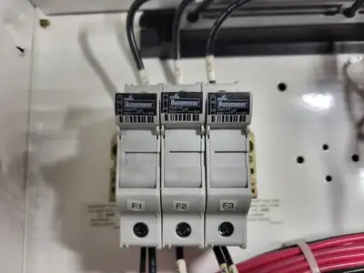 MCC Metering Bucket - PowerMonitor 5000, Littelfuse SE-330, PanelView, 480V