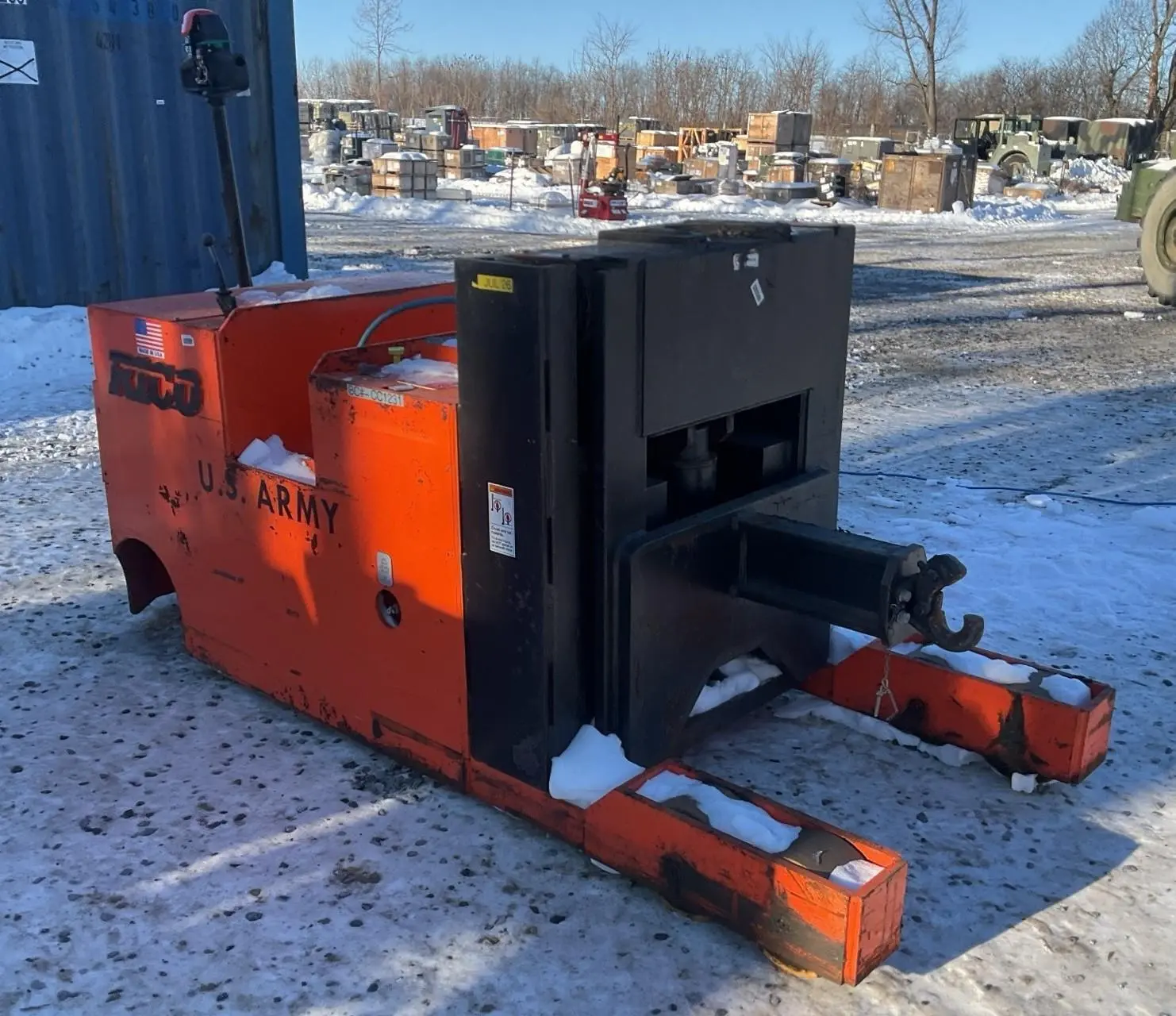 25,000 LBS RICO MODEL #R-LT-S-DD 24 VOLT ELECTRIC WALKIE-RIDE TOW LIFT TUGGER WITH PINTLE HITCH: YOBRO #25210