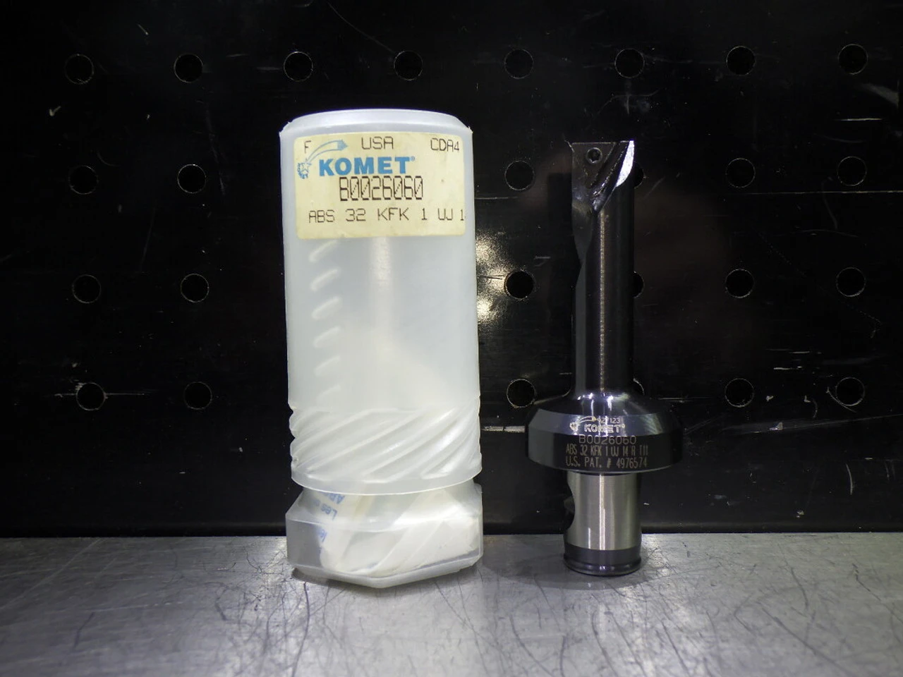 Komet ABS32 14mm Coolant Thru Indexable Boring Bar B0026060 (LOC2318B)*