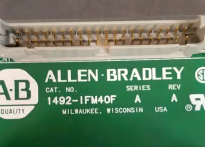 Allen Bradley 1492-IFM40F / A Interface Module Loc3C29