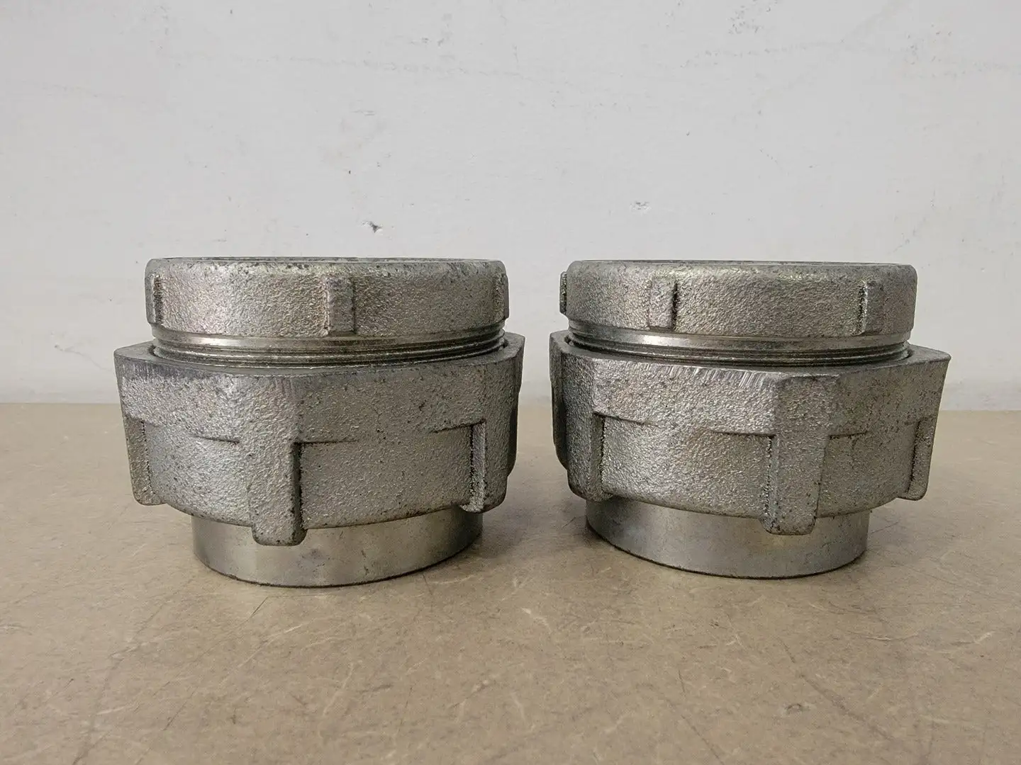 New | in-Stock CROUSE-HINDS UNF605 Cable & Wire British Columbia CA | Lenmark #247322