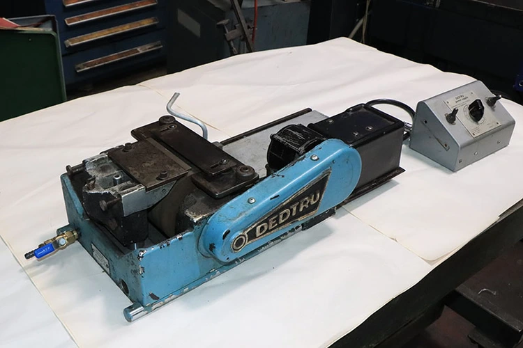 Used Unison-Dedtru MODEL C ATTACHMENT, WITH VARI-SPEED CONTROL Centerless Grinders New Jersey US | Machinery Values #1285801