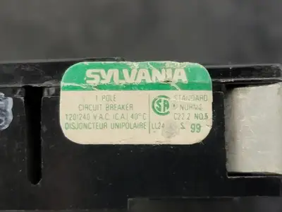 15 Amp, 1 Pole, 120/240 volts Circuit Breaker
