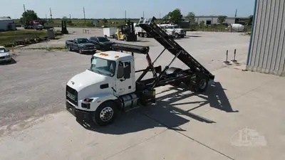 Used 2027 MACK MD7 Hooklifts & Roll-Offs Texas US | Roll Off Truck World #1491922