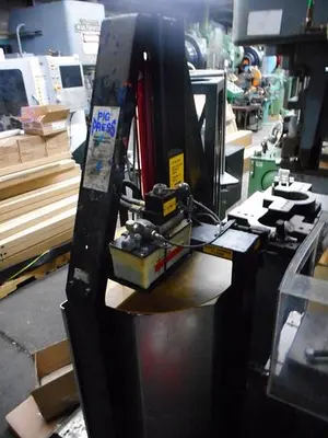 2849-220 Pig Press DRM607 Spark Resistant Waste Compactor W /Structural C-Channel Frame & Aluminum Ram