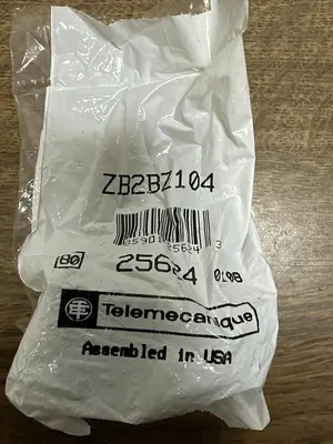 USED TELEMECHANIQUE ZB2BZ104