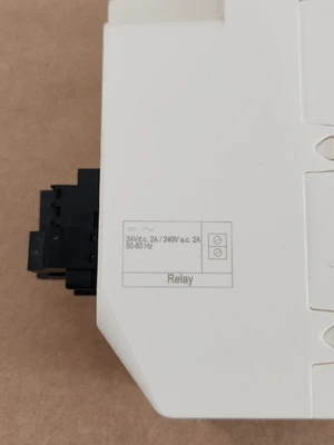 NEW Schneider Electric BMXCPS4002
