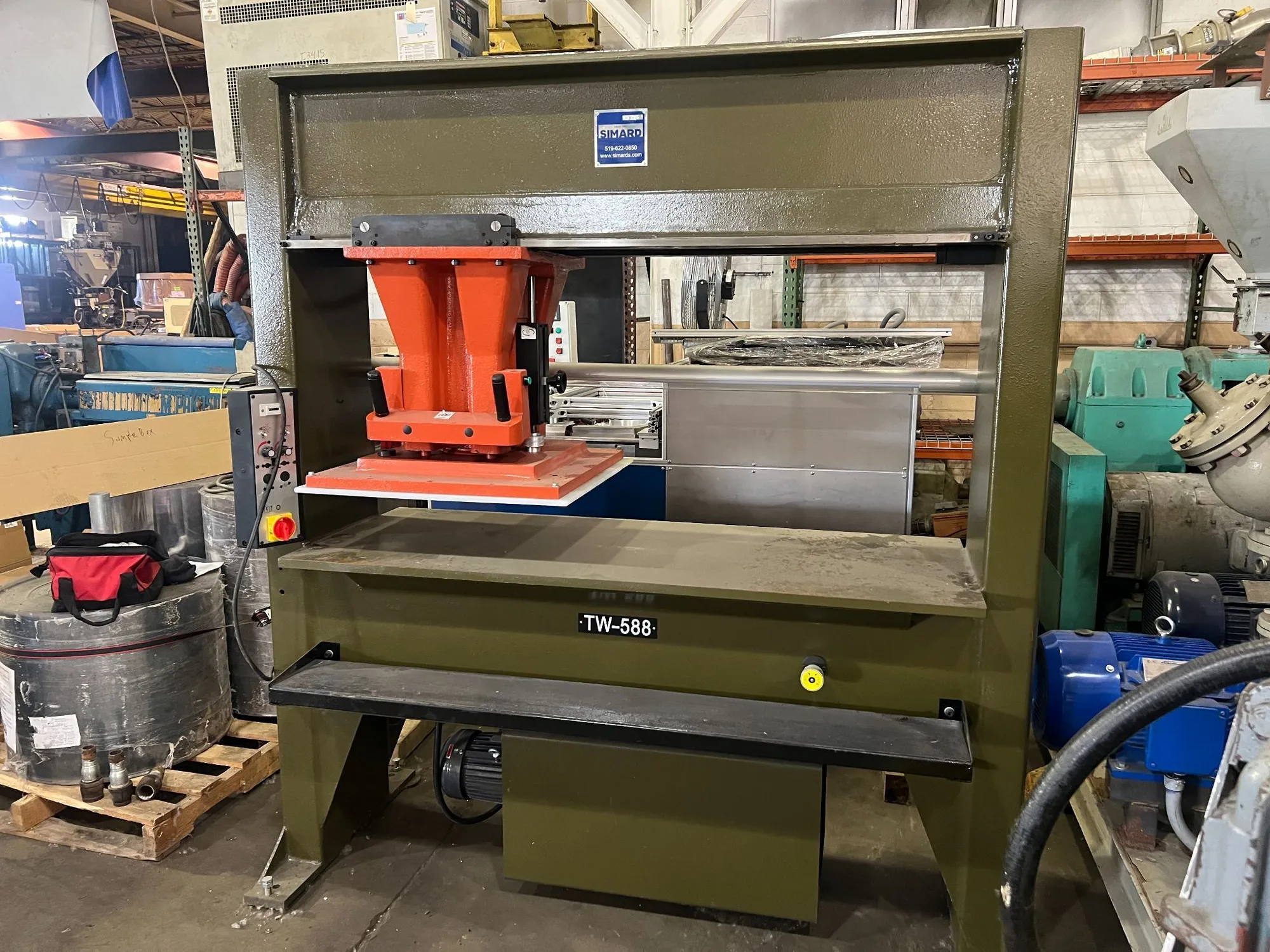 USED SIMARD TW-588