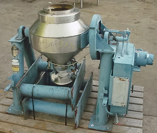 Used PATTERSON KELLY DOUB CONE BLENDER DOUBLE CONE BLENDER Agitators, Blenders, Mixers New Jersey US | Champion Trading Corporation #423248