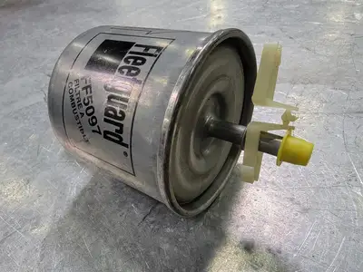 NEW FLEETGUARD FF5097