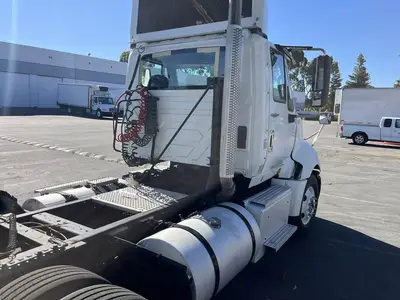 USED 2013 INTERNATIONAL PROSTAR