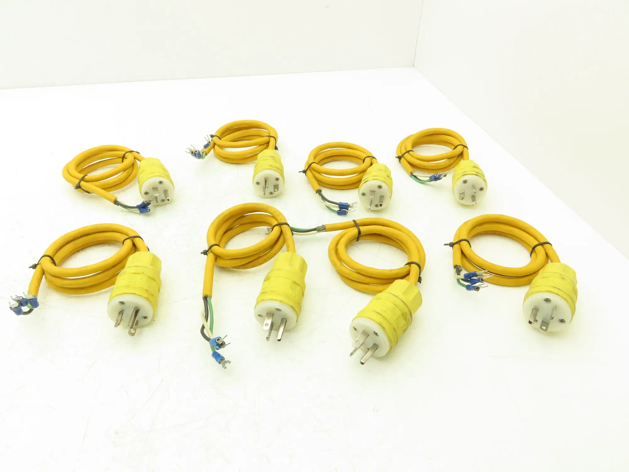 Leviton Industrial Extension Cord Plug & Terminal Connectors 16AWG Lot of 8