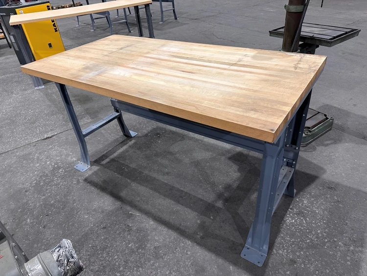 Used LYON _UNKNOWN_ Work Benches Ohio US | McKean Machinery Sales #446594