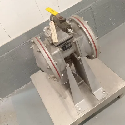 DIAPHRAGM PUMP SAND PIPER # 3327