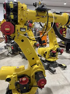 Used 2016 FANUC R2000IC 165F Robots Michigan US | RAB Industries, Inc. #184490