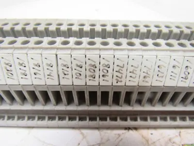 Allen Bradley 1492-W3 Terminal Block Lot of 100