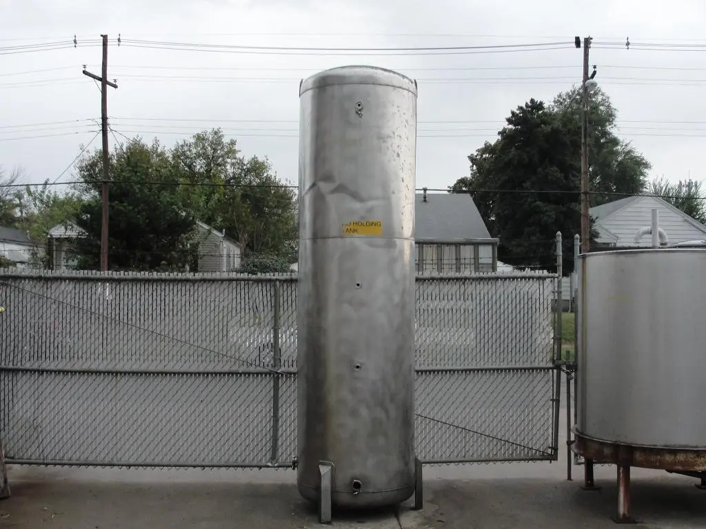 SPC7288  Tank 560 gallon vertical tank, Stainless Steel, dish