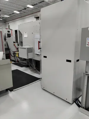 2005 HERMLE C30U Vertical Machining Centers | Machinery Resources International (10)