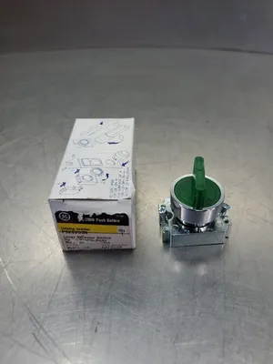 GE P9XSVU0N Selector Switch 2 Position Maintained Green Knob. 4E-36