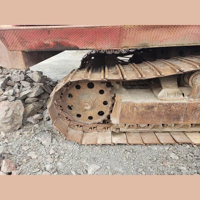 Caterpillar 235 Excavator
