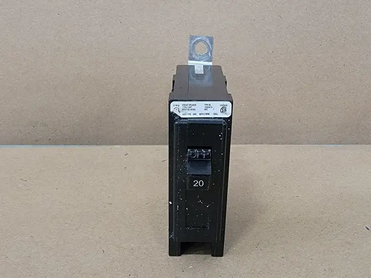 Used CUTLER-HAMMER BA120 Switchgears British Columbia CA | Lenmark #239413