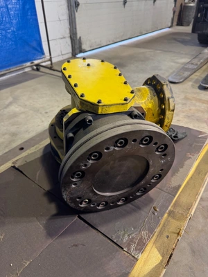 FANUC FANUC M900IA/600 6 Axis Robots | K.B. Industries LLC (4)