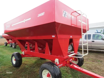 New | in-Stock 2025 E-Z TRAIL 300 Gravity Wagons Pennsylvania US | Zimmerman Farm Service #1410143