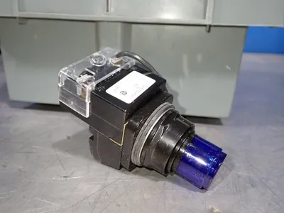 NEW SIEMENS 52PX6G5A