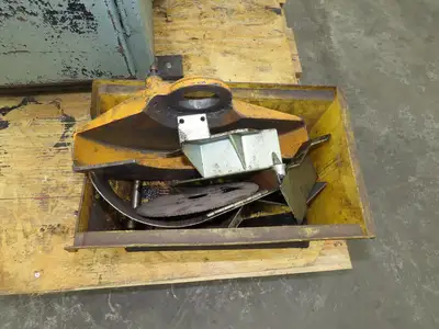 Brown Master 10" Manual Cold Cut Miter Metal Saw 850/1700RPM 460V 3Ph