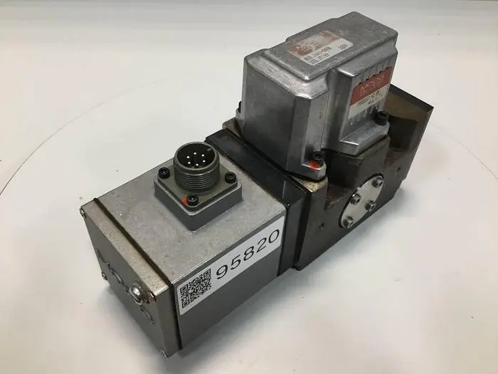 Used MOOG J661-040A Valves/Fittings Michigan US | Ideal Machinery #576375