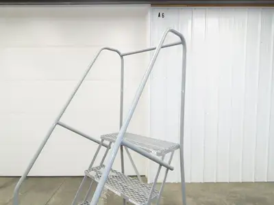 Uline H-84-110 Rolling Ladder 5 Step 10" Work Platform 50" Top Step 450lbs