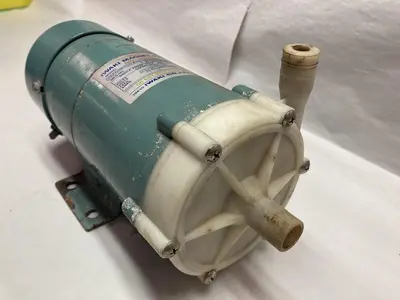 USED IWAKI MD-30RZ
