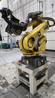 USED 2009 FANUC R-2000iB/210F + R-30iA