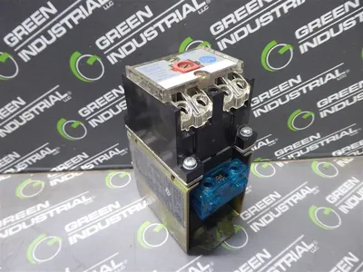 Allen Bradley 700DC-P400Z24 DC Relay Module Series D Used