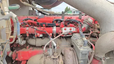 USED 2013 PETERBILT 386