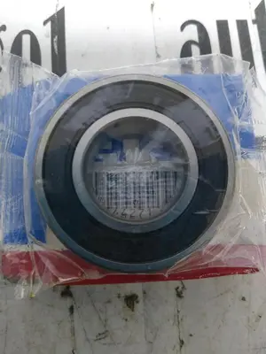 New | in-Stock SKF 6205 2RSJEM Bearings | Surplus Asset Holdings #1194189