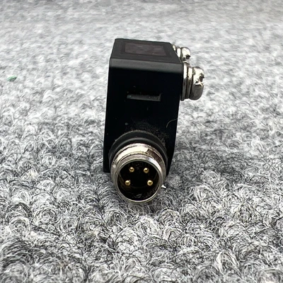 Used SICK WL100-P4420 Photoelectric Sensors California US | Davliegogo LLC #1705567